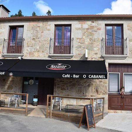 O Cabanel Albergue-Bar Villastose Eksteriør bilde